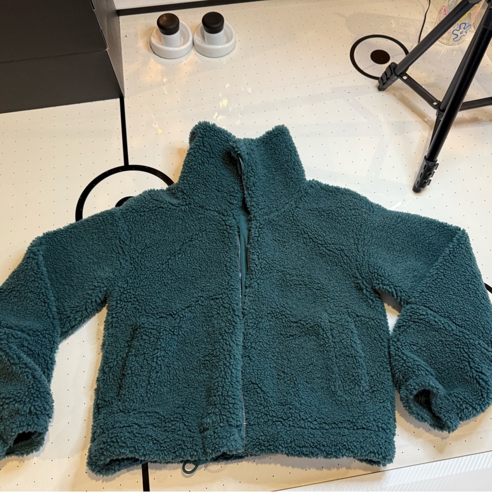 lululemon athletica forest green Fleece Jacket